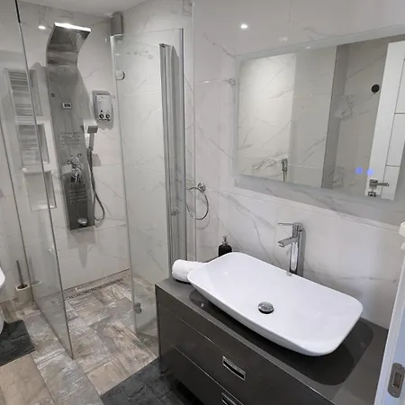 Bucharest Old Town Luxury Apartments - Euroeastventures * Бухарест