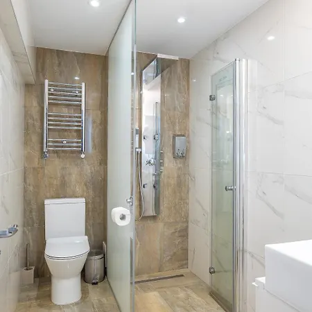 Bucharest Old Town Luxury Apartments - Euroeastventures Бухарест