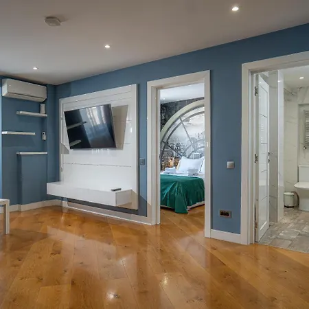 Bucharest Old Town Luxury Apartments - Euroeastventures * Бухарест