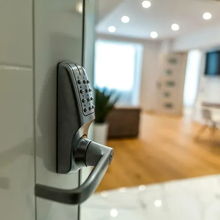 Bucharest Old Town Luxury Apartments - Euroeastventures Bukarest