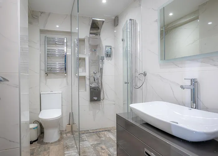 Bucharest Old Town Luxury Apartments - Euroeastventures 公寓